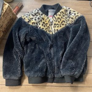 Kenzie Girl Faux Fur Leopard Print Bomber with pockets and full length z…